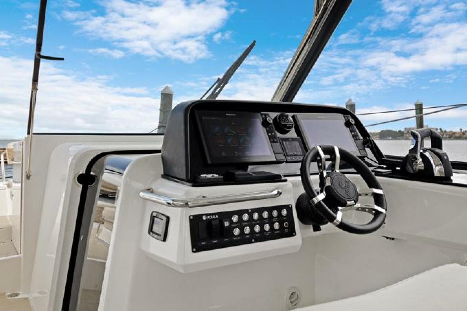Slide: The Image of Aquila 36 Sport 2022 - 5402080