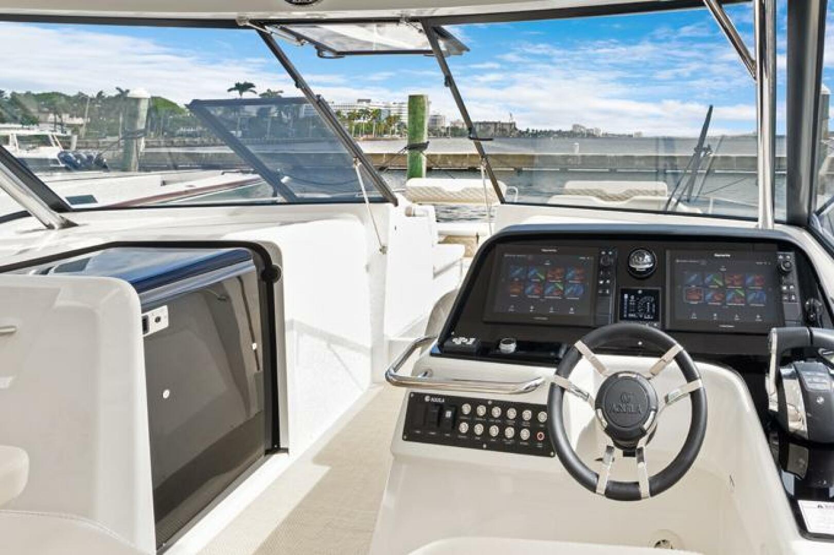 Slide: The Image of Aquila 36 Sport 2022 - 5402081