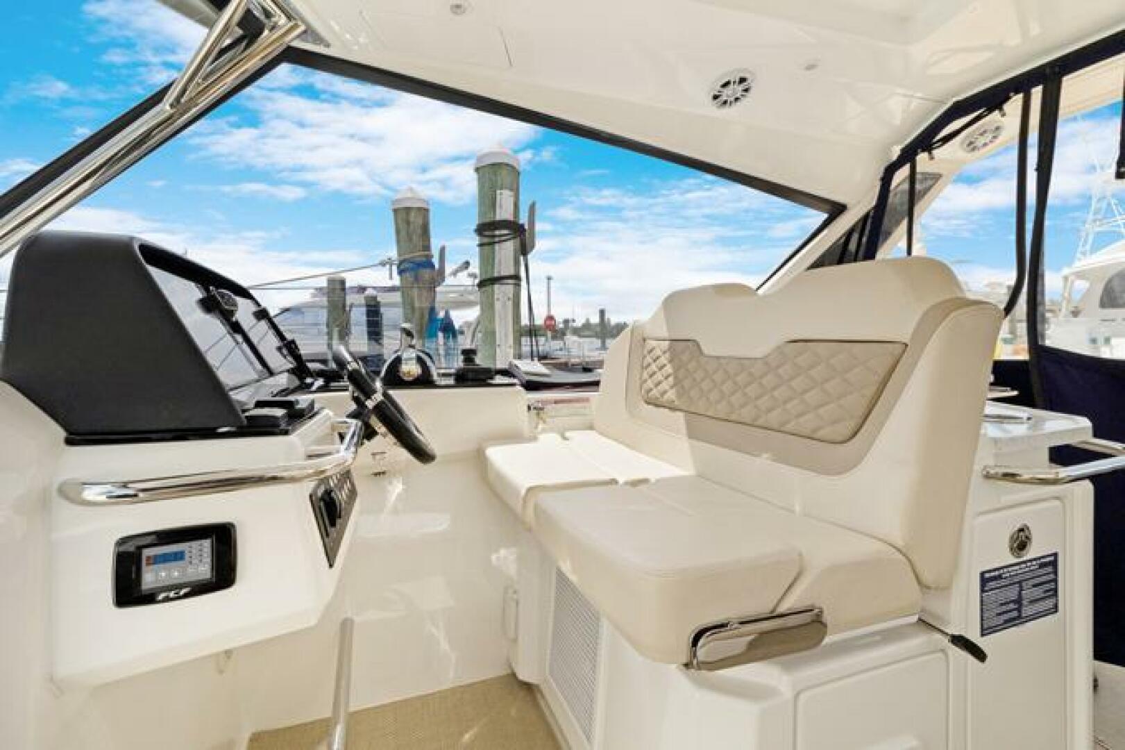 Slide: The Image of Aquila 36 Sport 2022 - 5402089