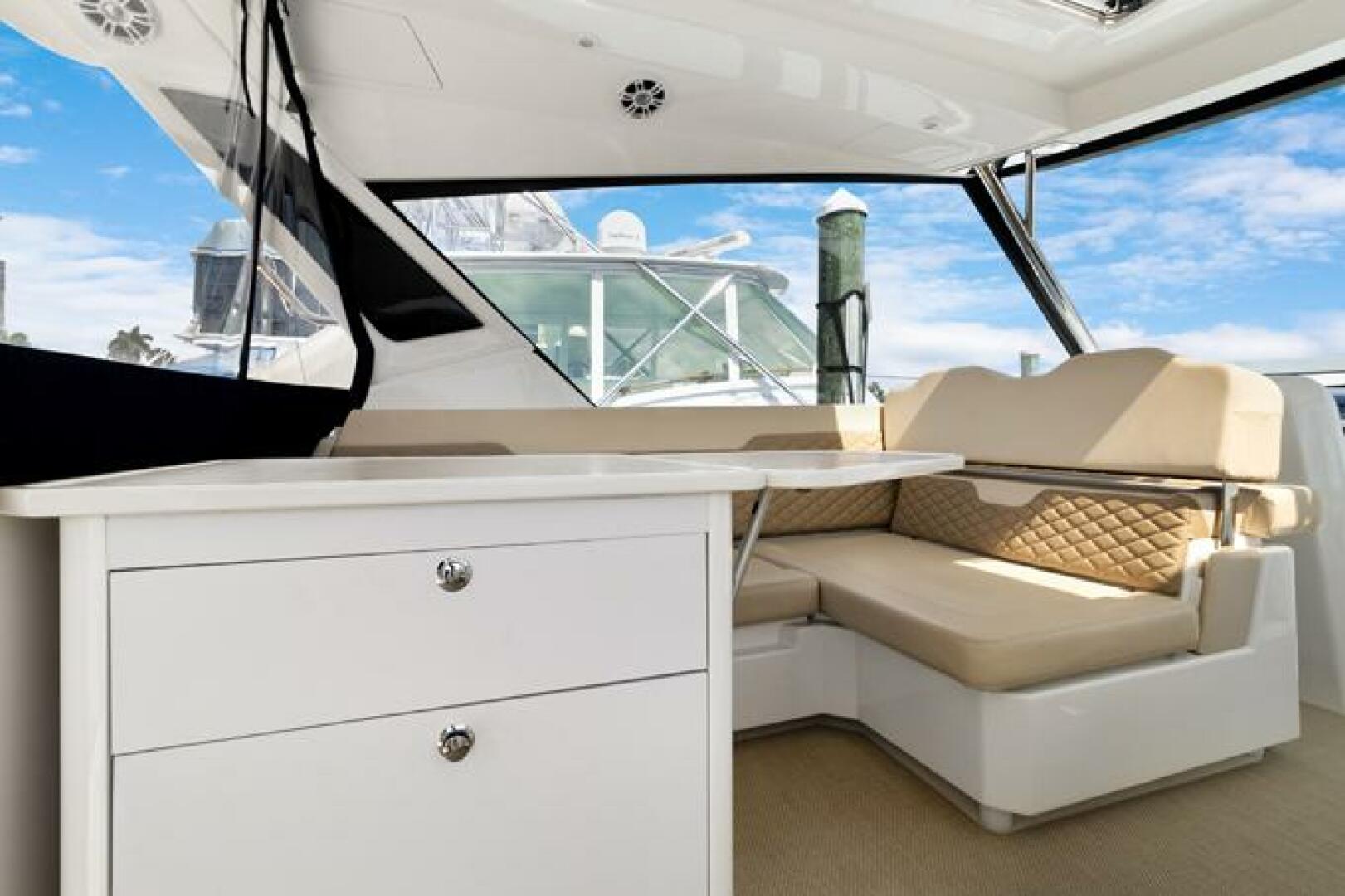 Slide: The Image of Aquila 36 Sport 2022 - 5402094