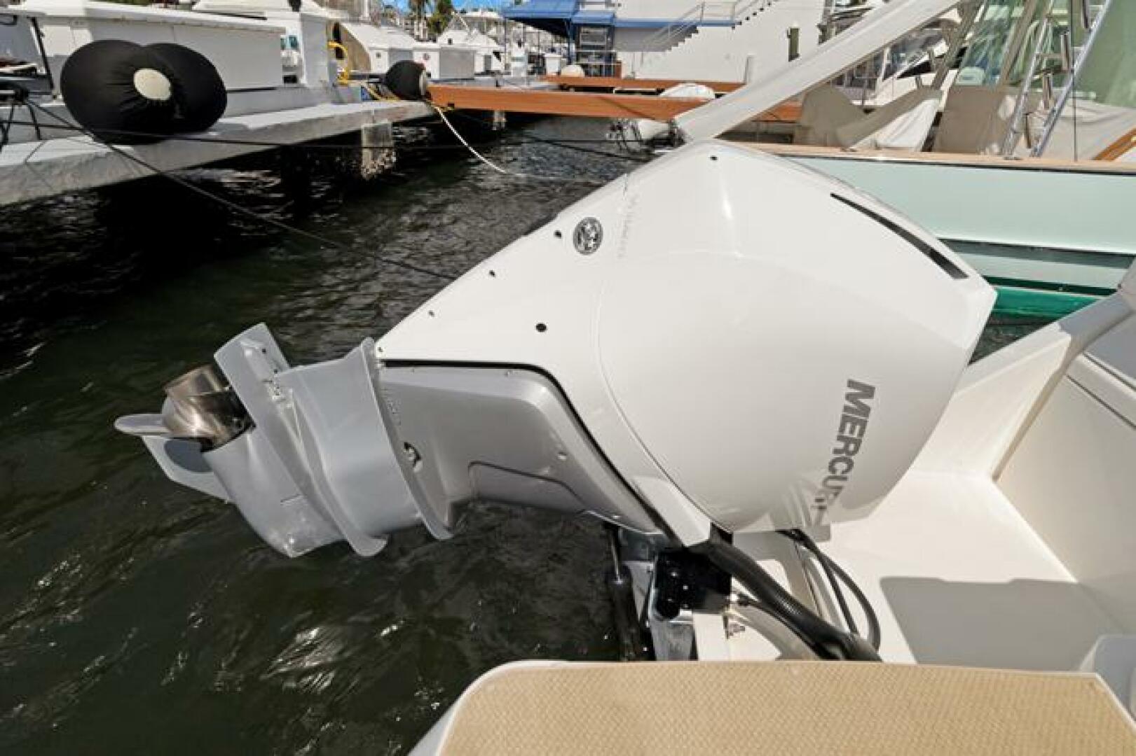 Slide: The Image of Aquila 36 Sport 2022 - 5402099