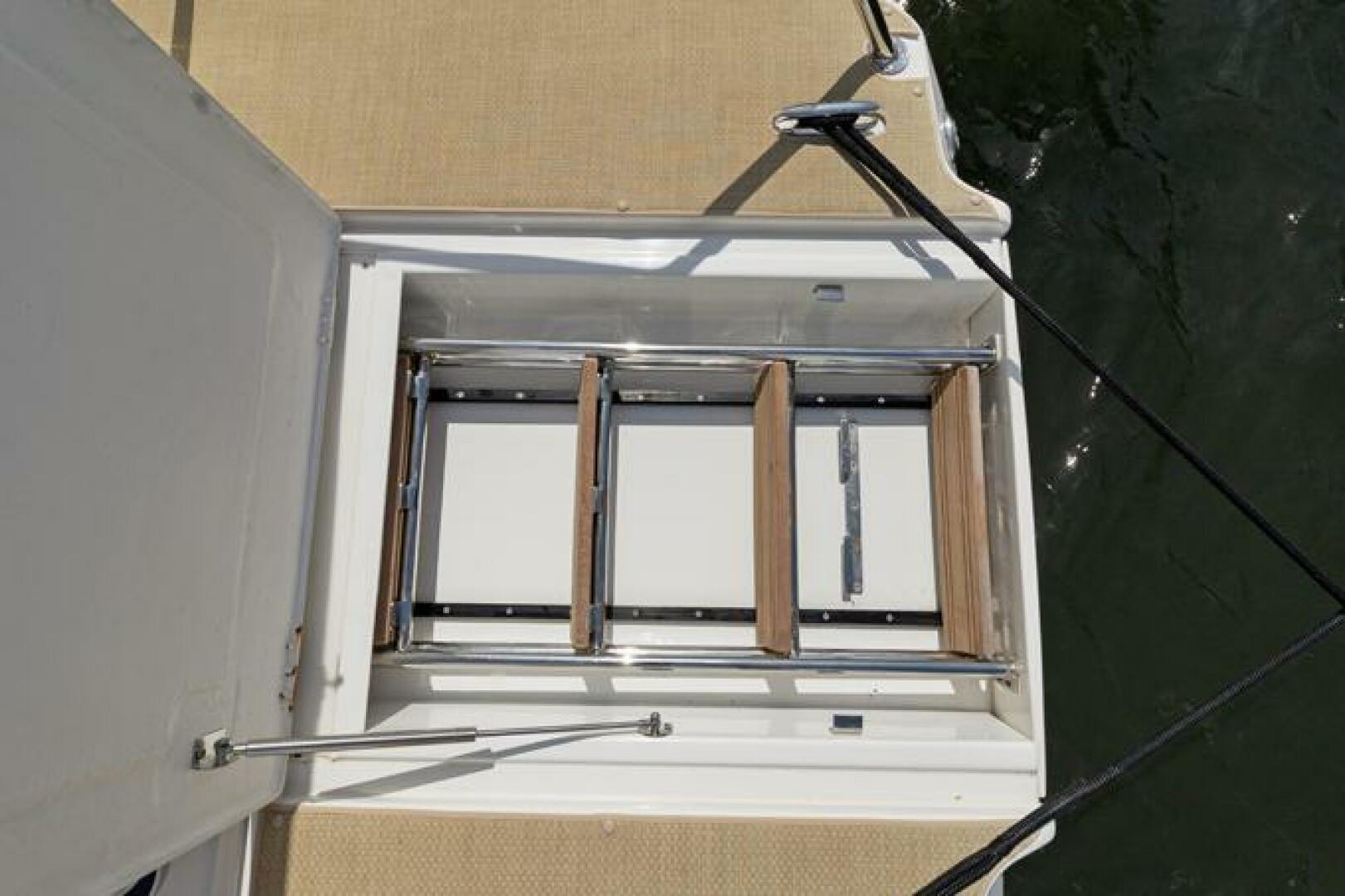 Slide: The Image of Aquila 36 Sport 2022 - 5402102