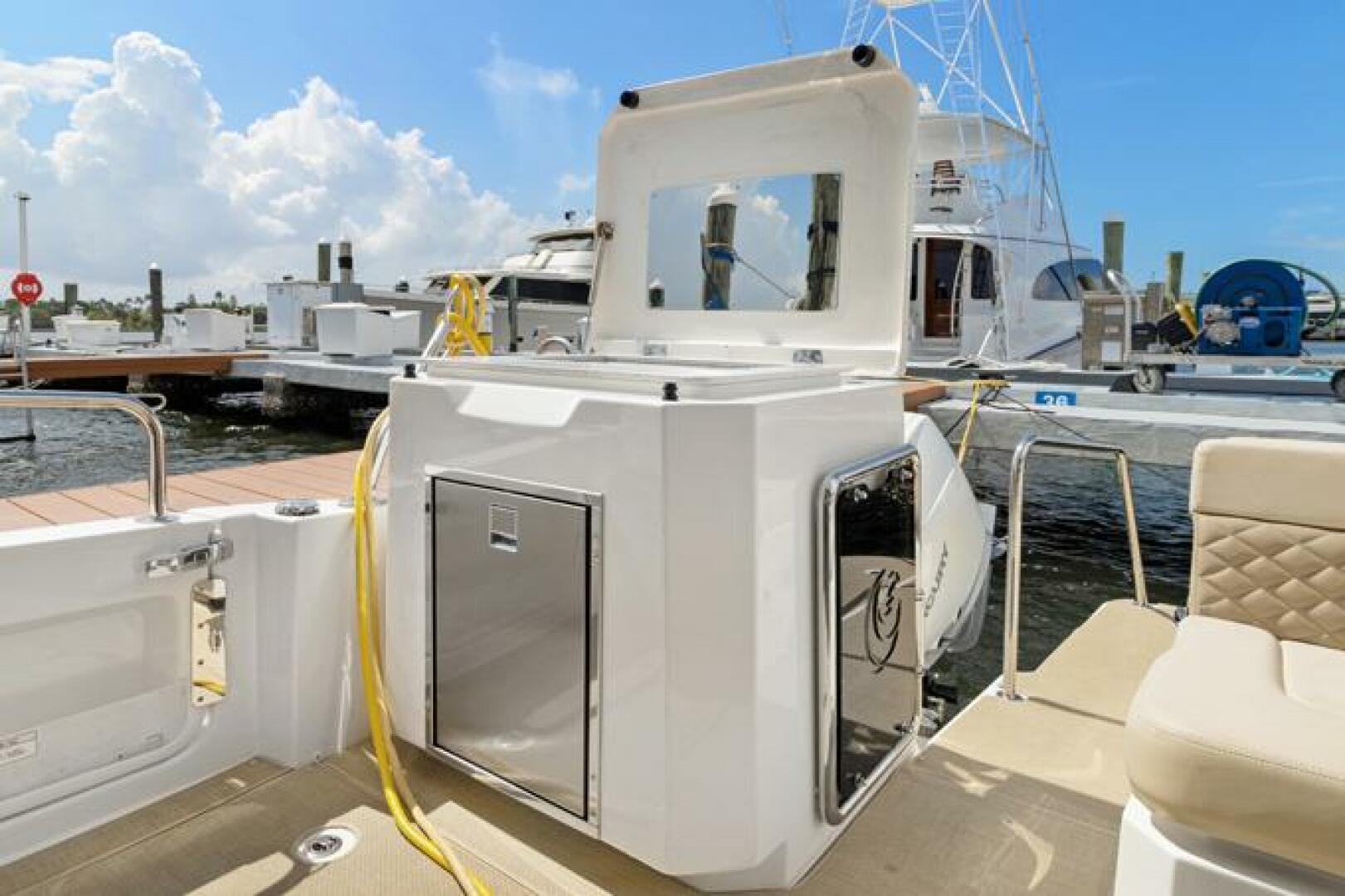 Slide: The Image of Aquila 36 Sport 2022 - 5402106
