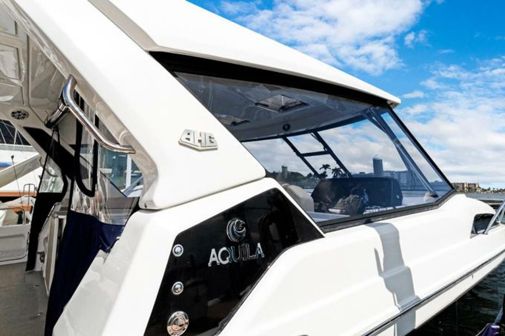 Slide: The Image of Aquila 36 Sport 2022 - 5402109