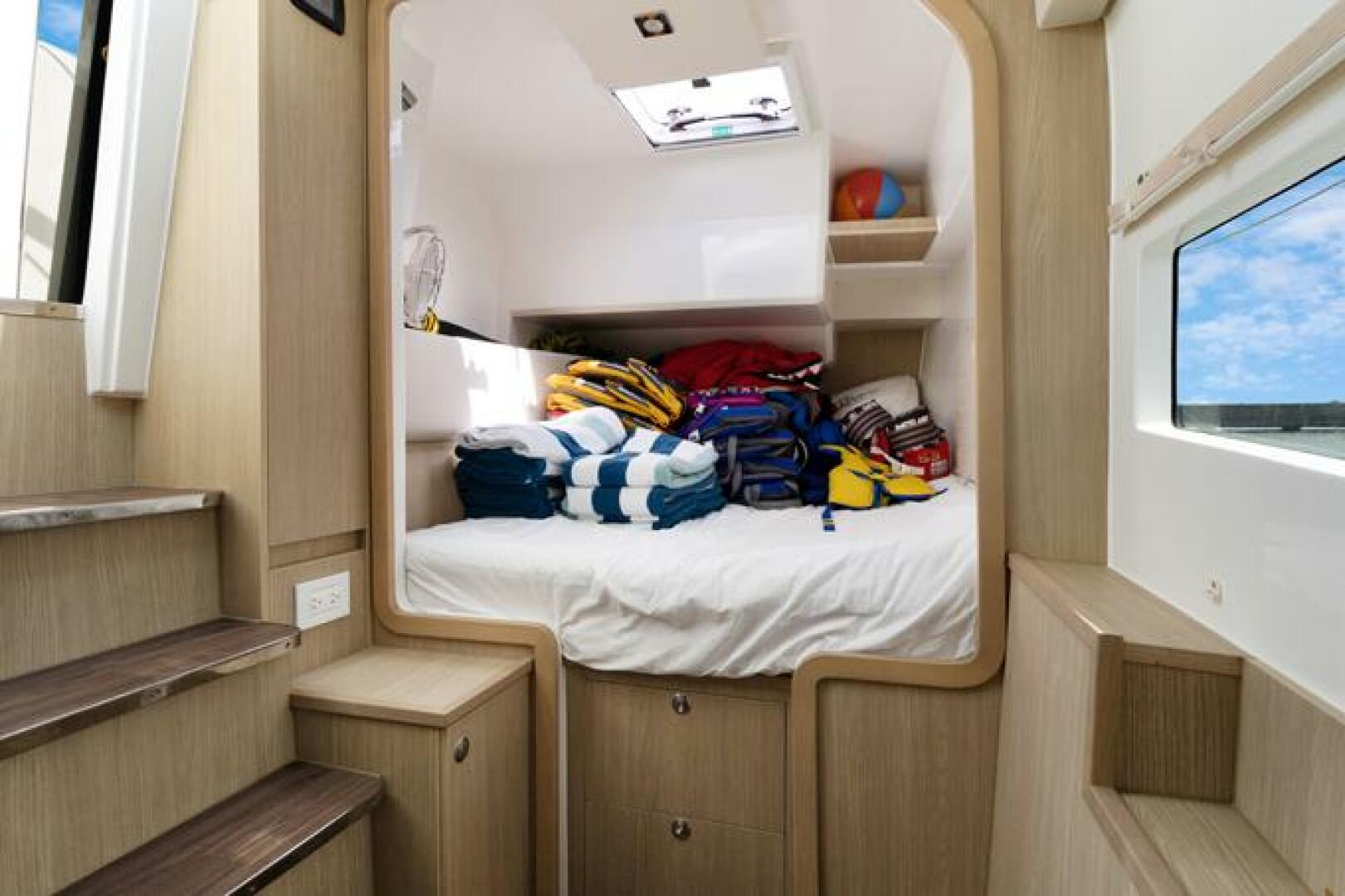 Slide: The Image of Aquila 36 Sport 2022 - 5402071