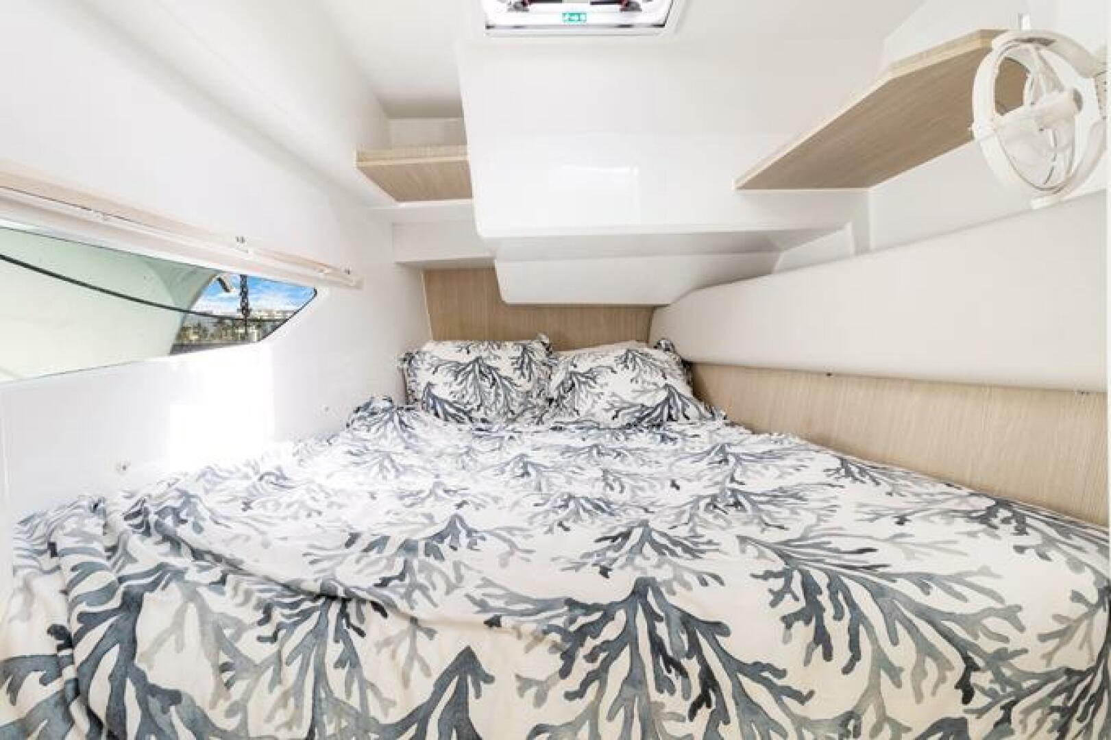 Slide: The Image of Aquila 36 Sport 2022 - 5402072