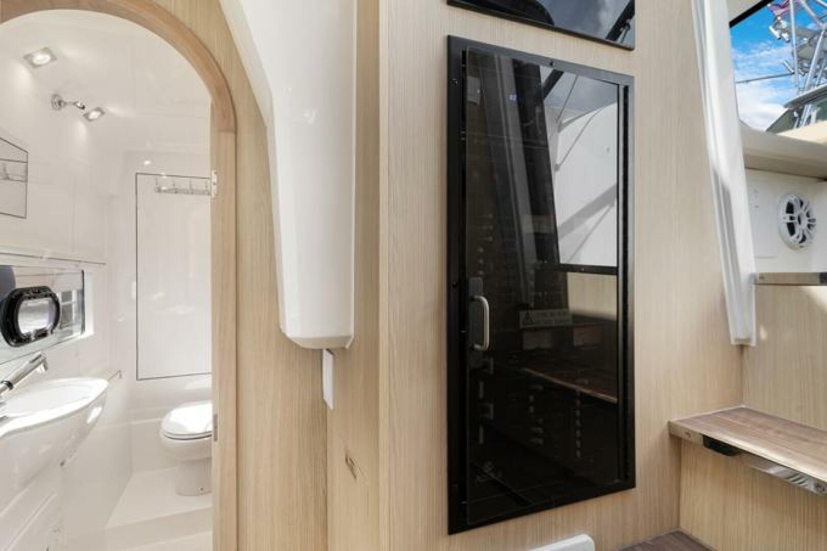 Slide: The Image of Aquila 36 Sport 2022 - 5402074