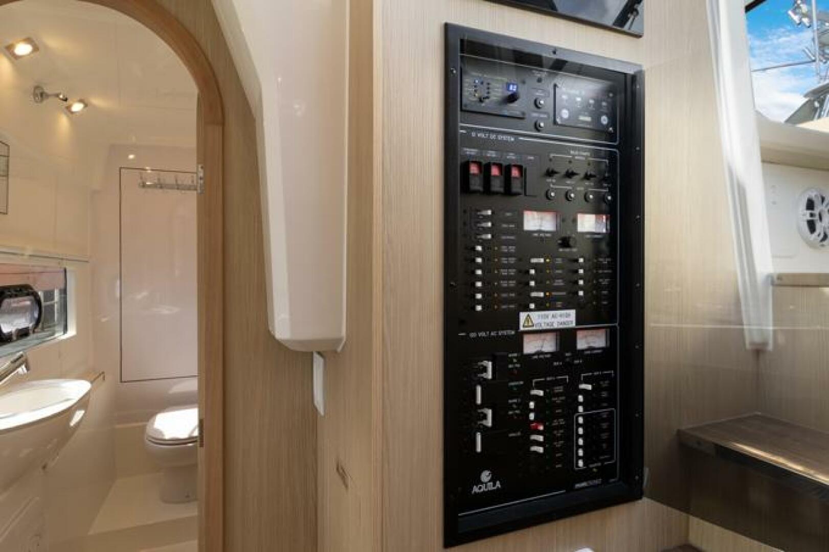 Slide: The Image of Aquila 36 Sport 2022 - 5402076