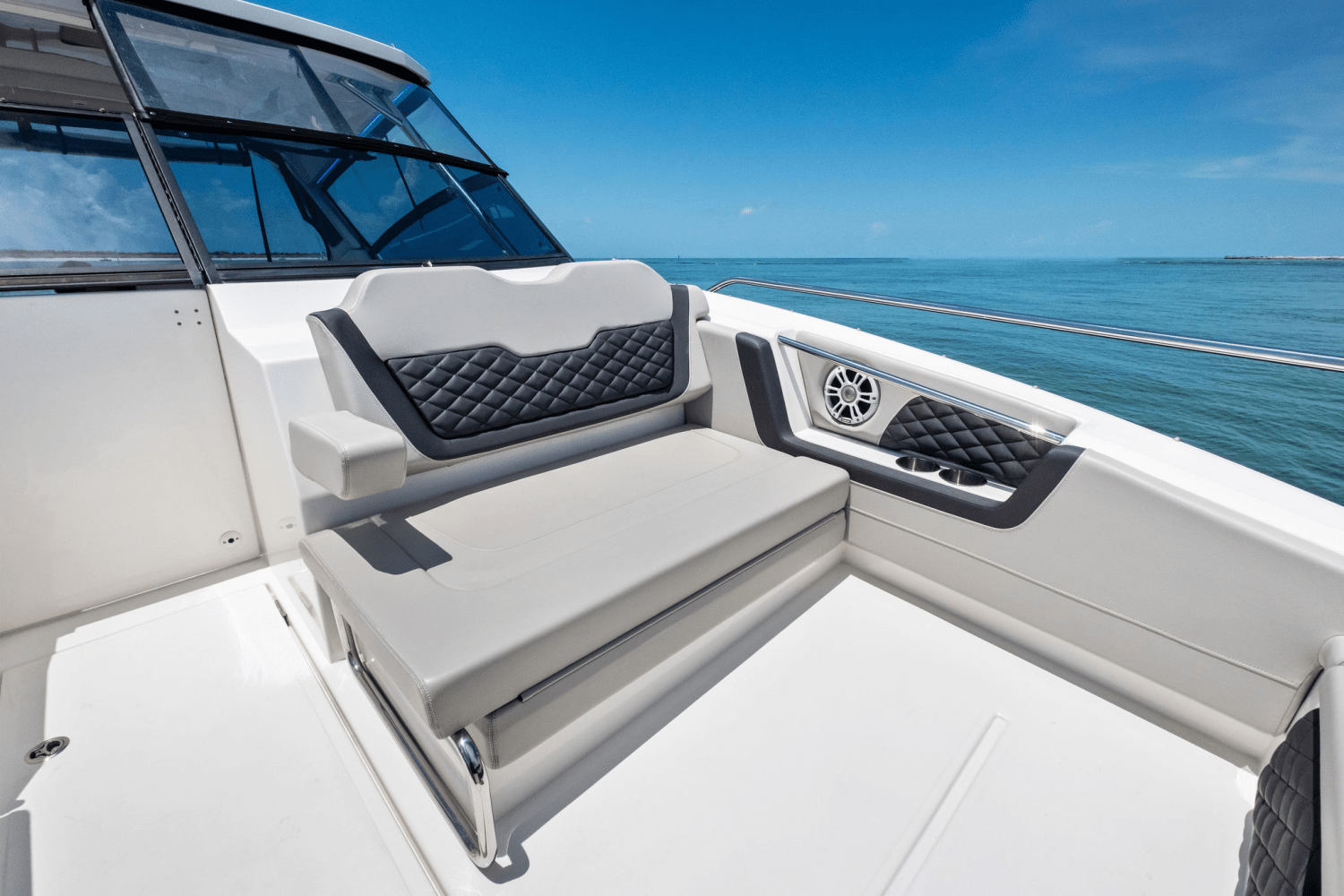 Slide: The Image of Aquila 36 Sport 2023 - 21