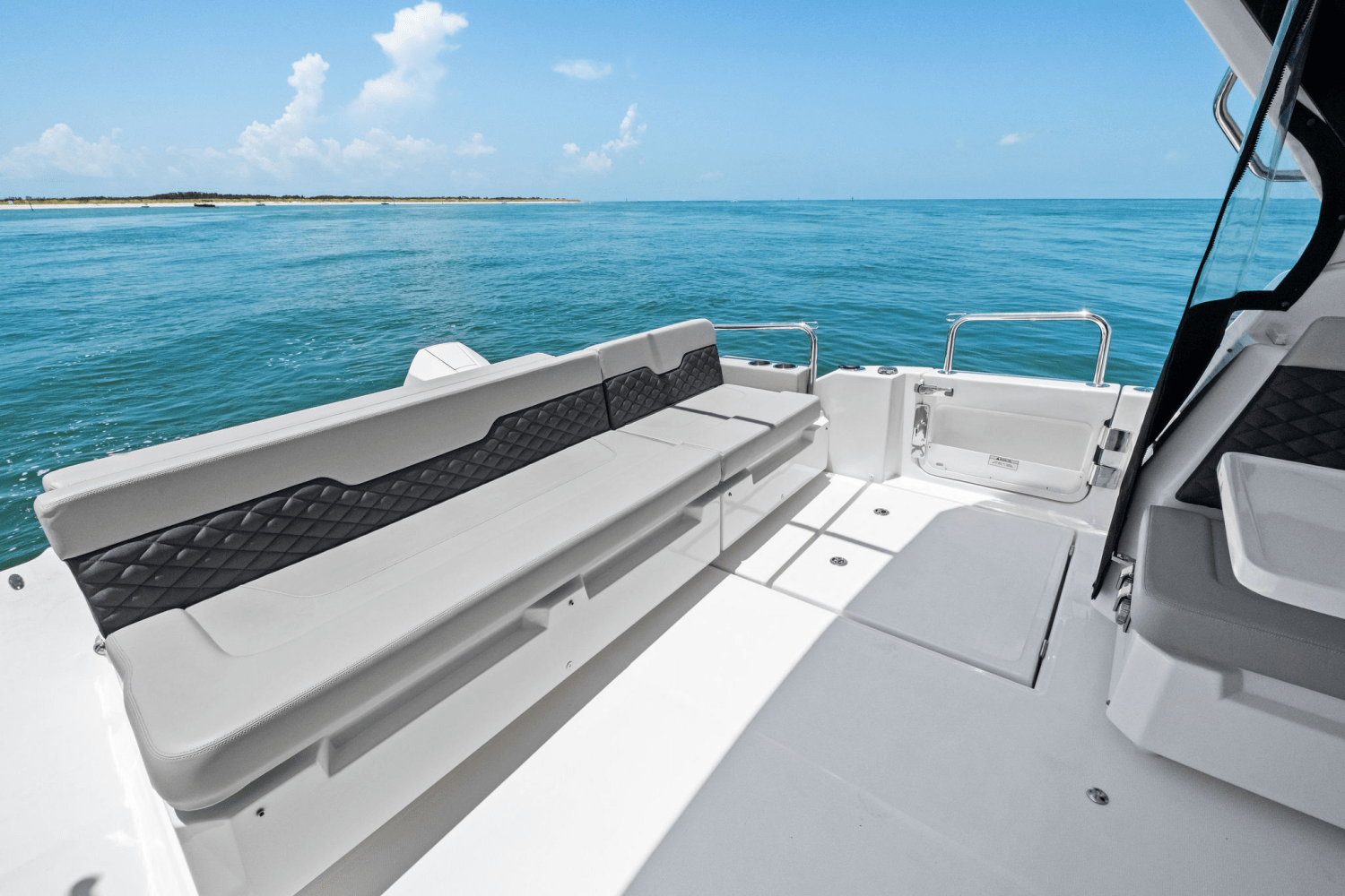 Slide: The Image of Aquila 36 Sport 2023 - 23
