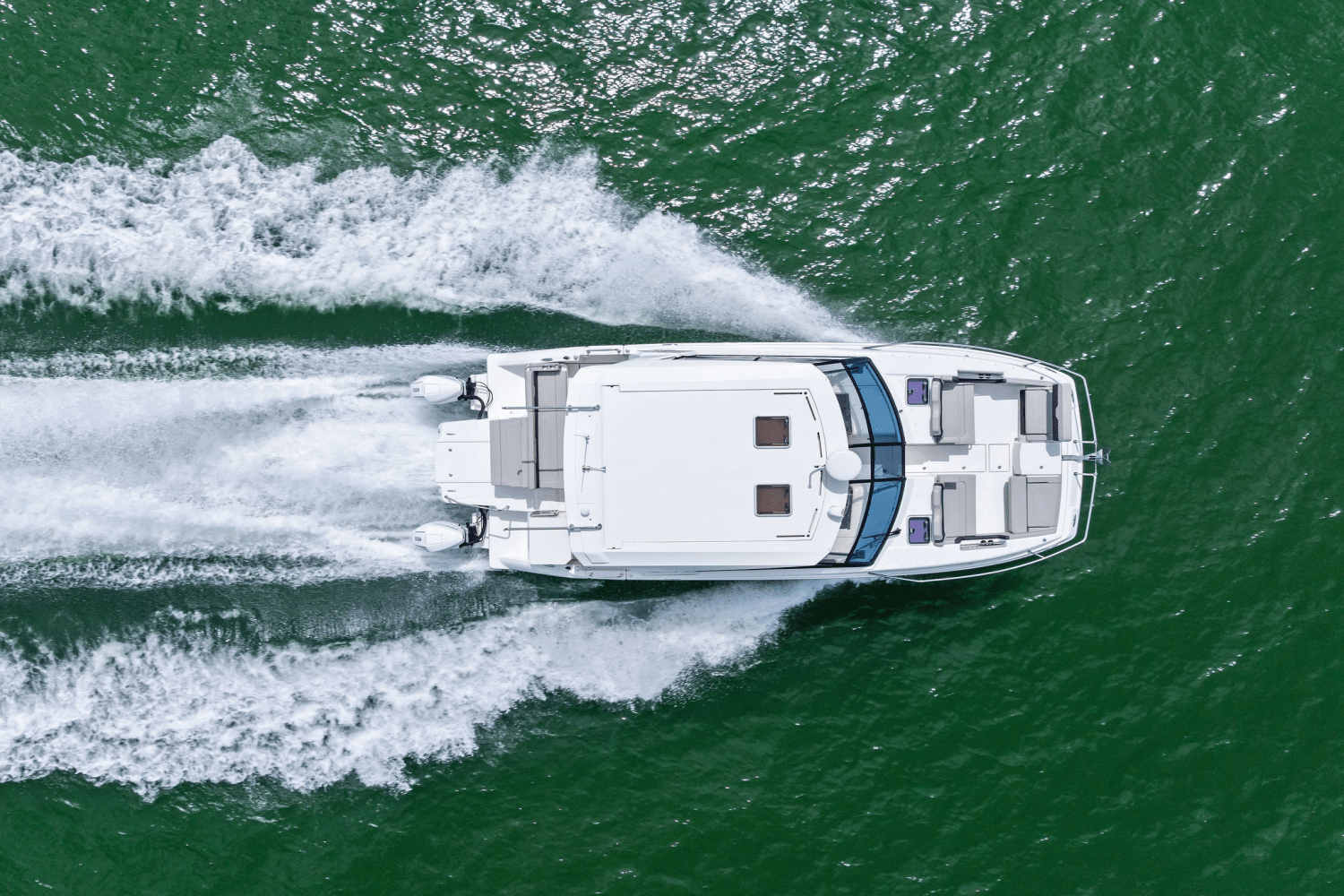 Slide: The Image of Aquila 36 Sport 2023 - 4