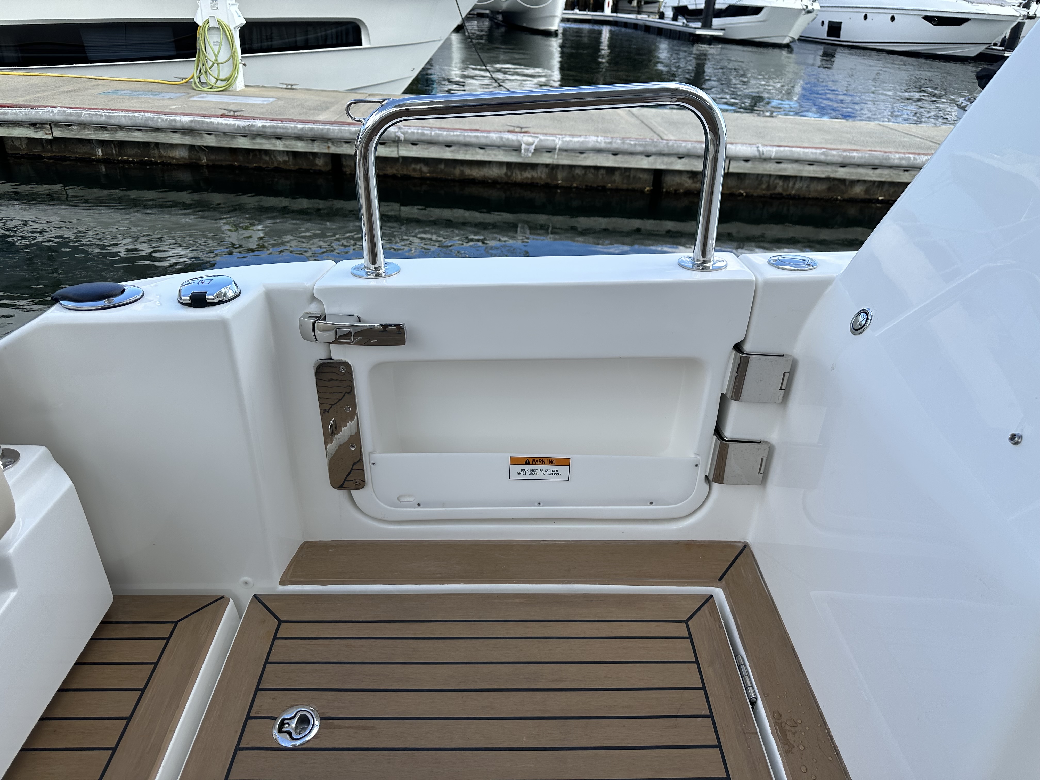 Slide: The Image of Aquila 36 Sport 2025 - 18