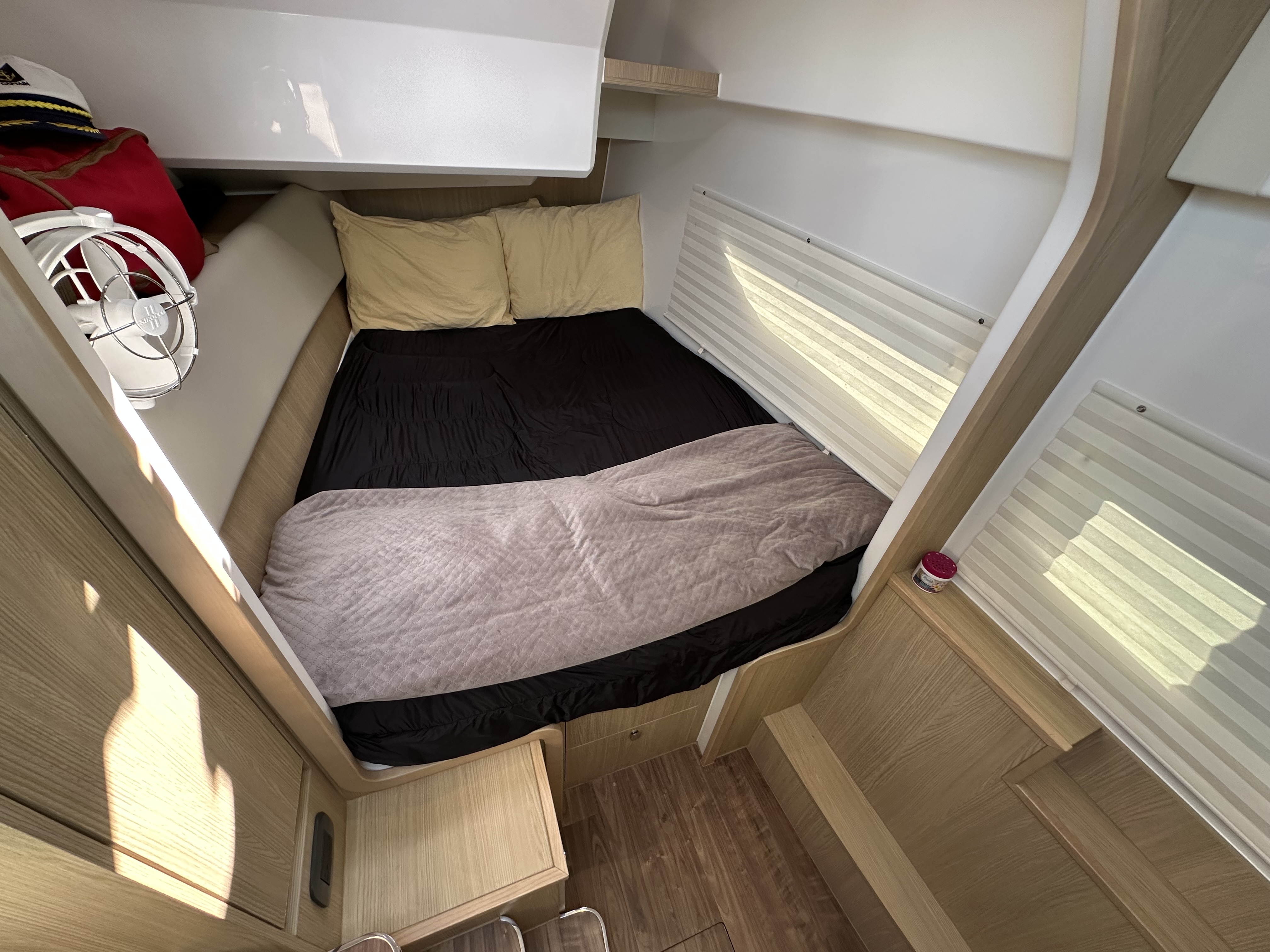Slide: The Image of Aquila 36 Sport 2025 - 30