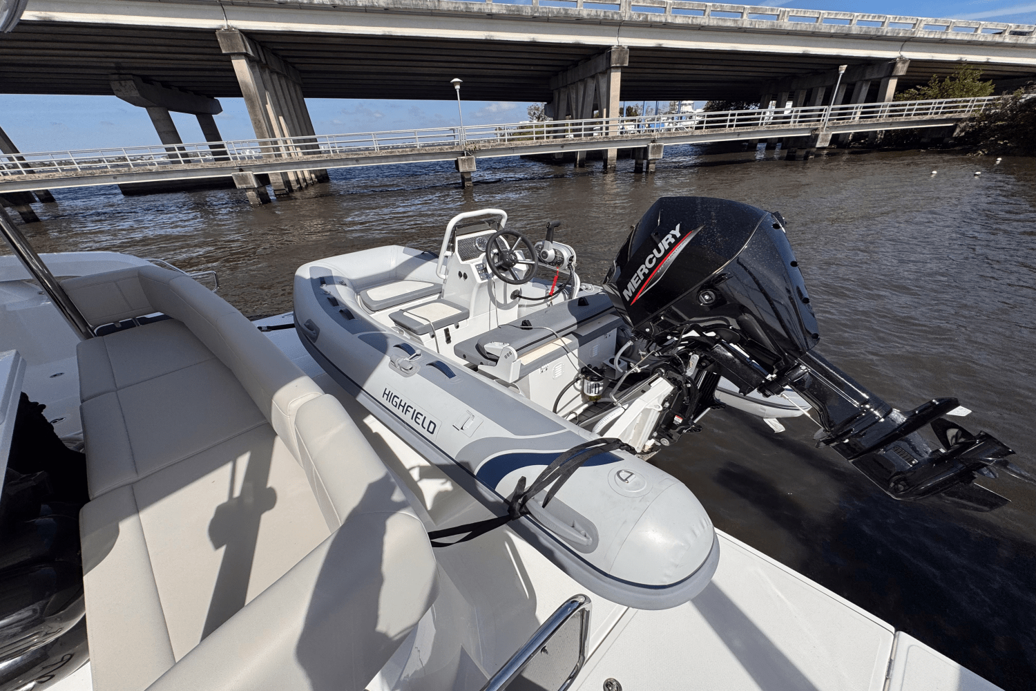 Slide: The Image of Aquila 42 Yacht 2025 - 10