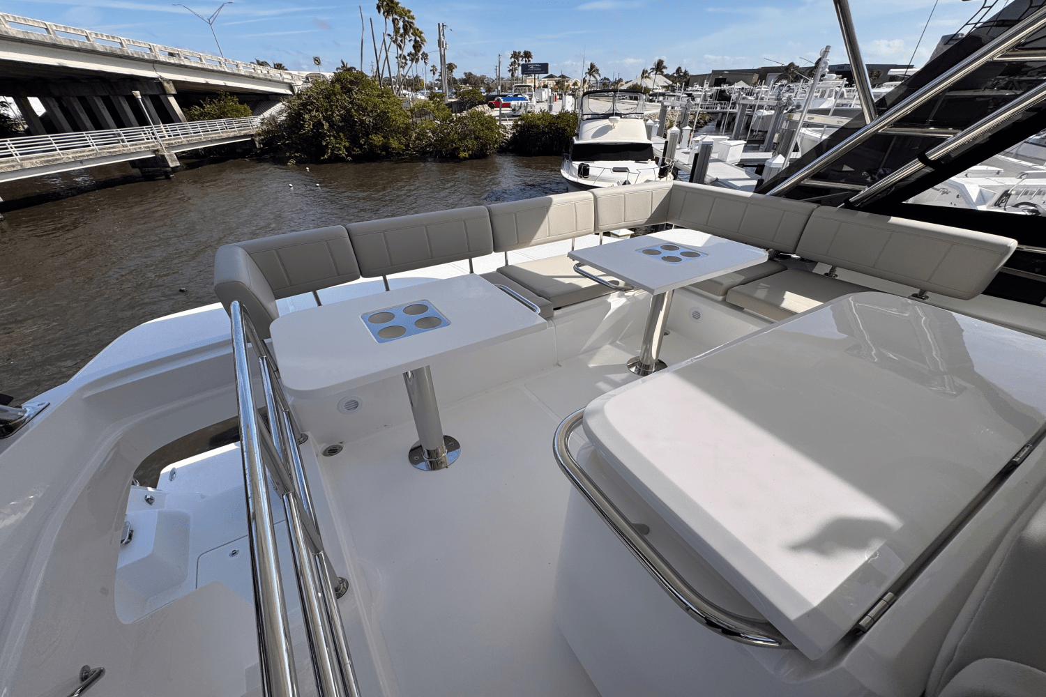 Slide: The Image of Aquila 42 Yacht 2025 - 15