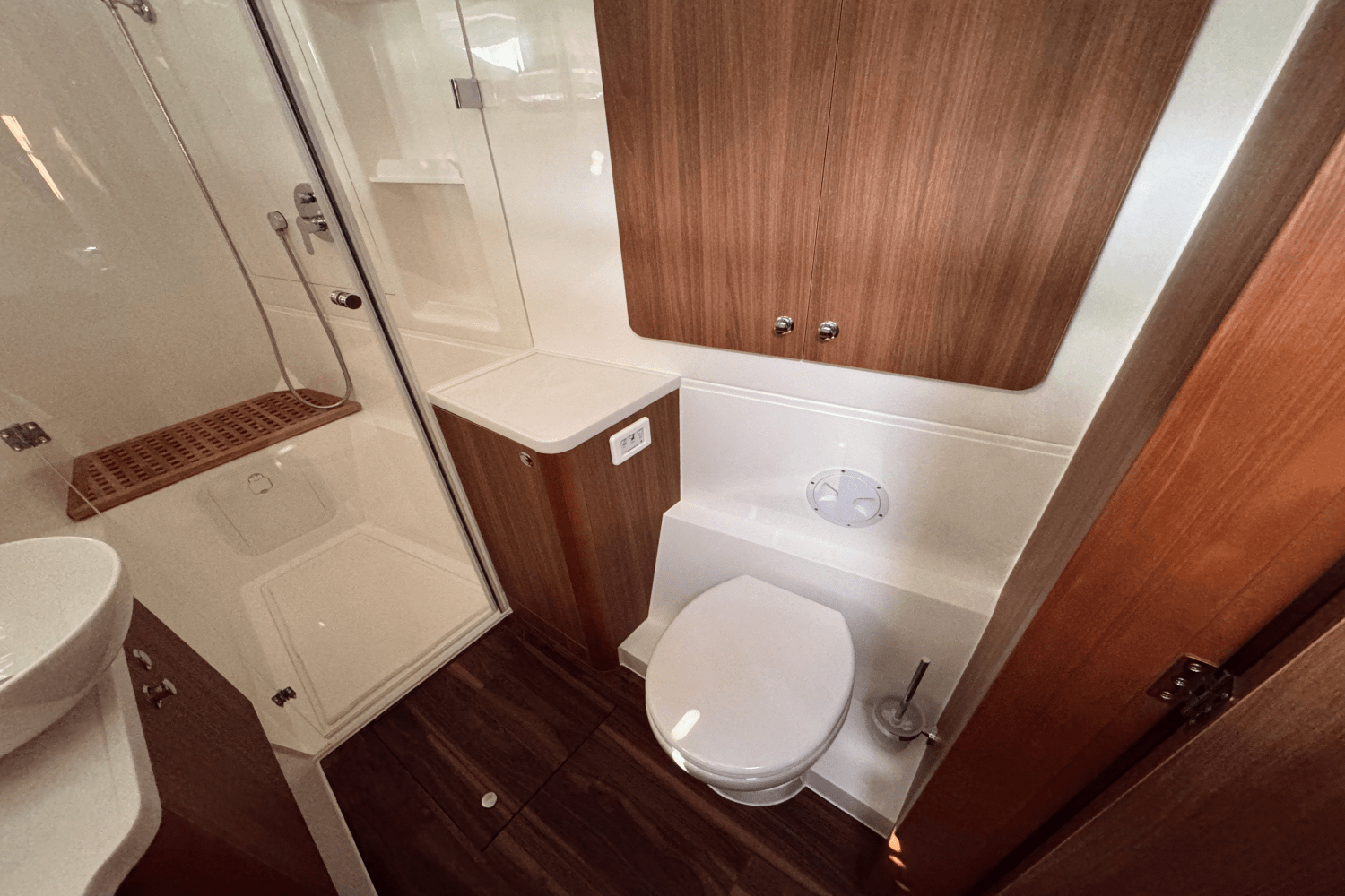 Slide: The Image of Aquila 42 Yacht 2025 - 29