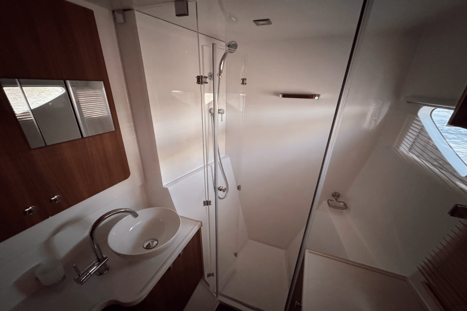 Slide: The Image of Aquila 42 Yacht 2025 - 35