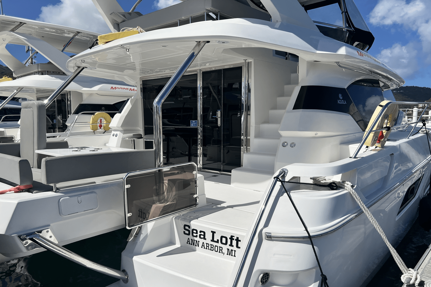 Slide: The Image of Aquila 44 2021 - 0