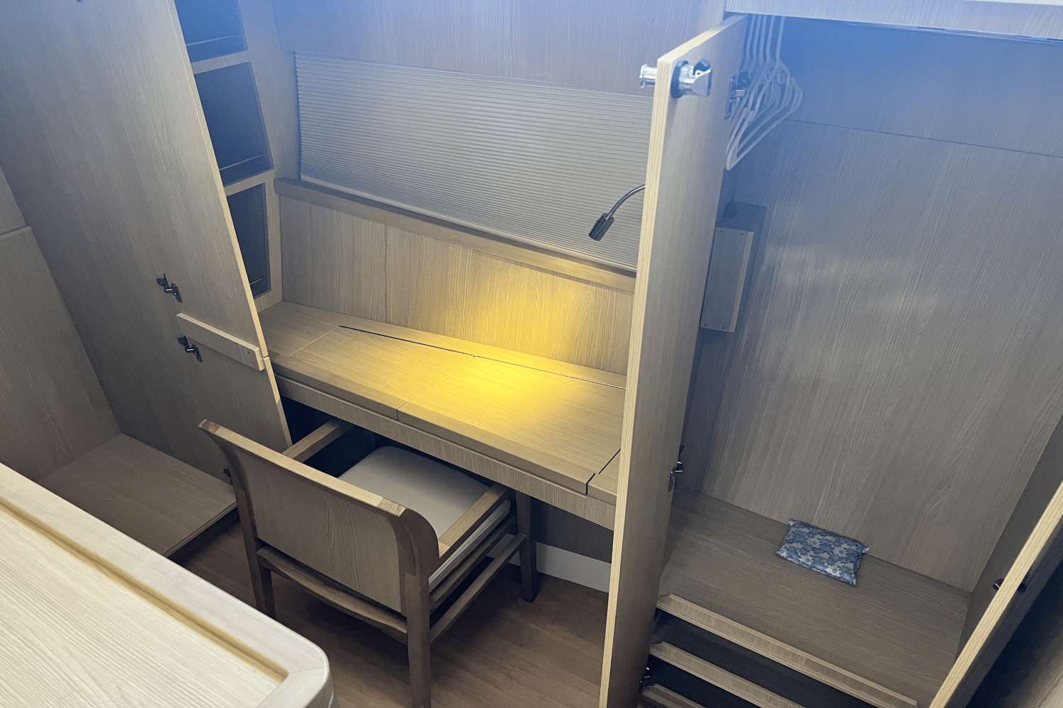 Slide: The Image of Aquila 44 2021 - 14