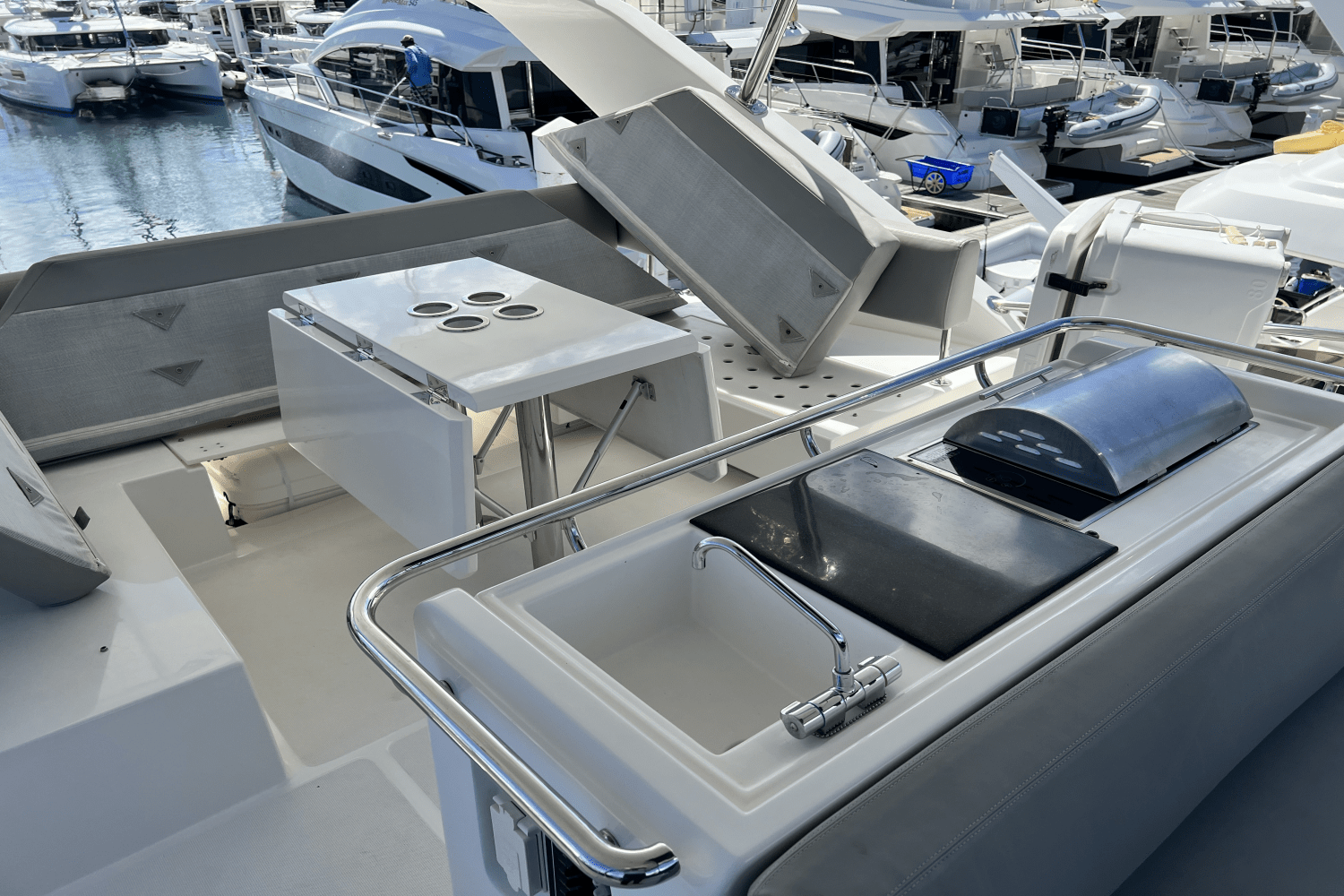 Slide: The Image of Aquila 44 2021 - 19