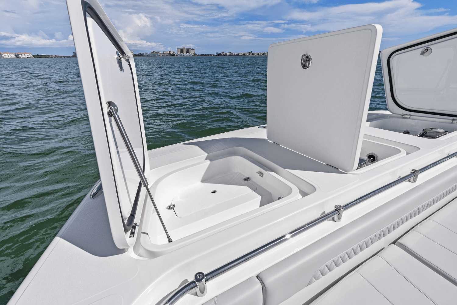 Slide: The Image of Aquila 47 Molokai 2024 - 36