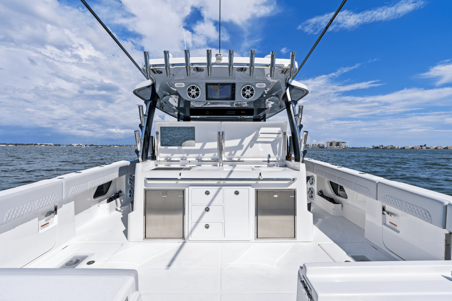 Slide: The Image of Aquila 47 Molokai 2024 - 39