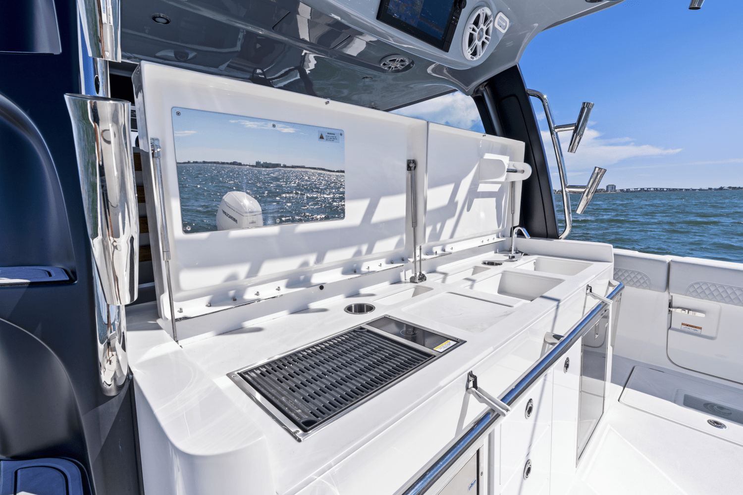 Slide: The Image of Aquila 47 Molokai 2024 - 40