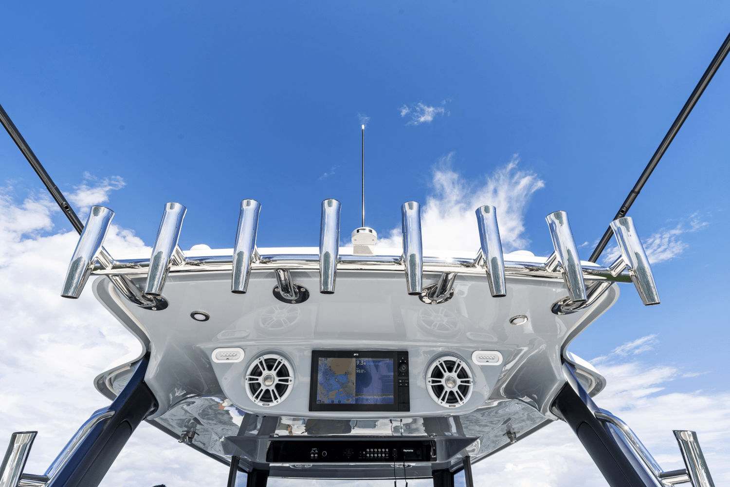 Slide: The Image of Aquila 47 Molokai 2024 - 50