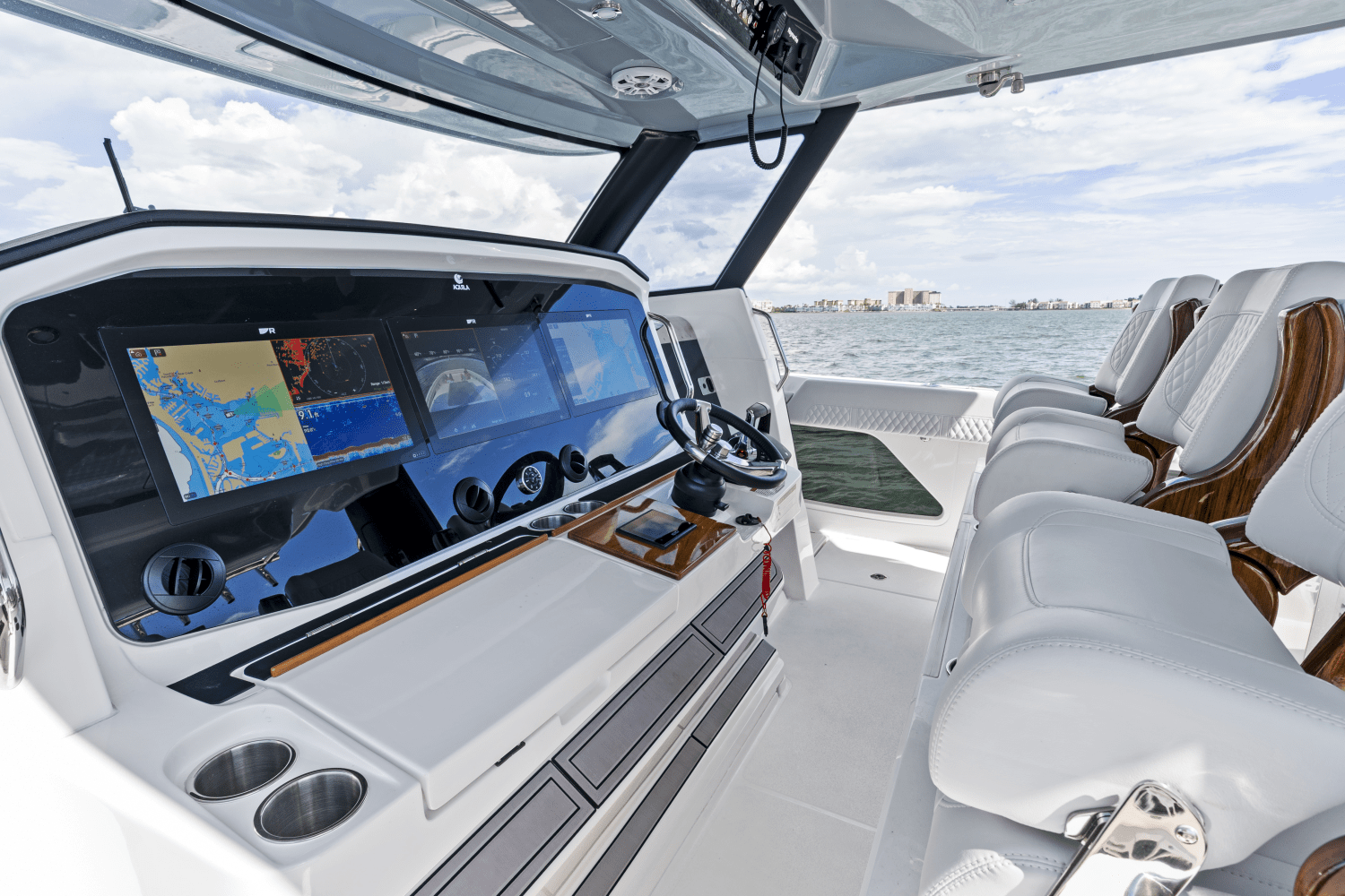 Slide: The Image of Aquila 47 Molokai 2024 - 69