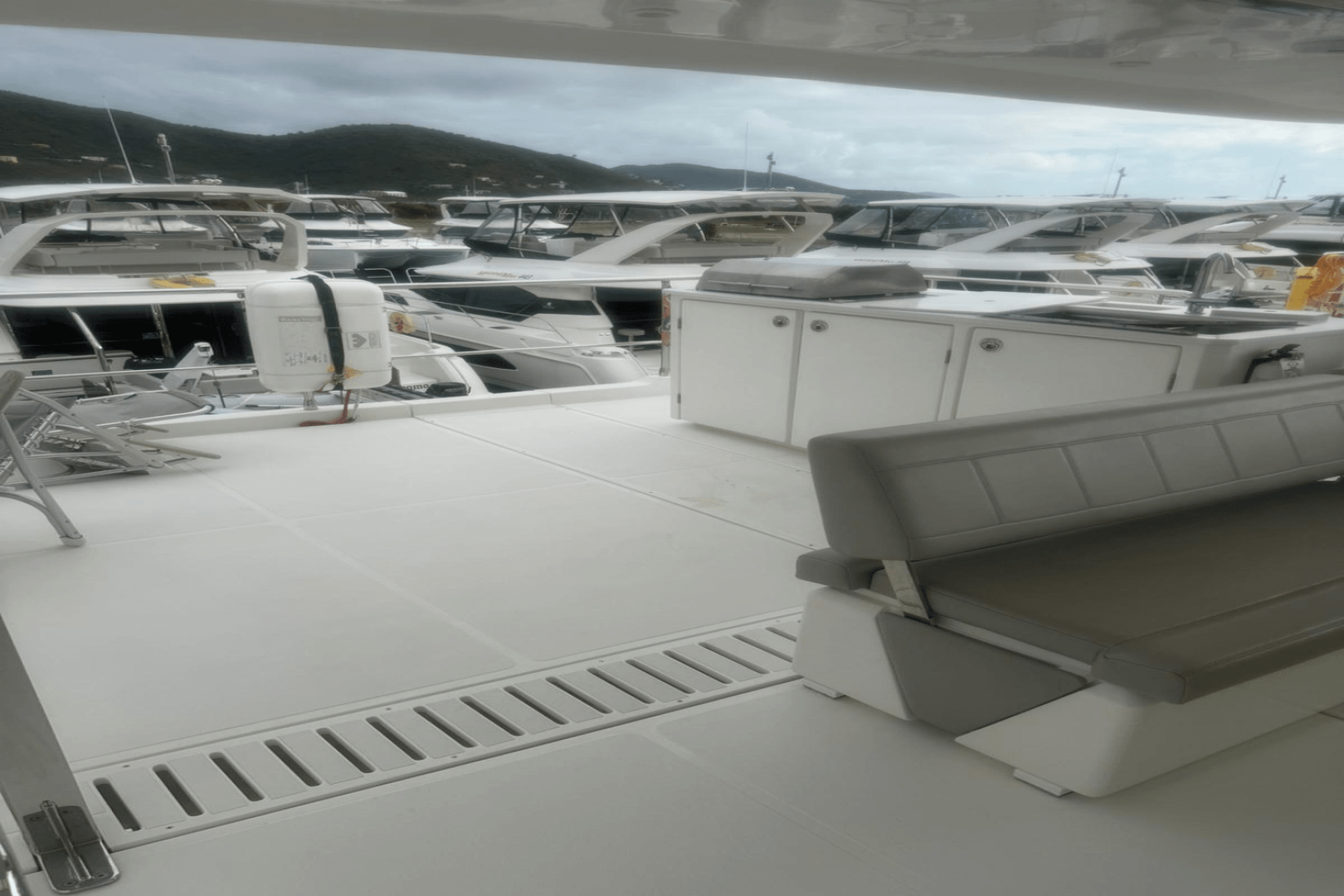 Slide: The Image of Aquila 54 2022 - 5019592