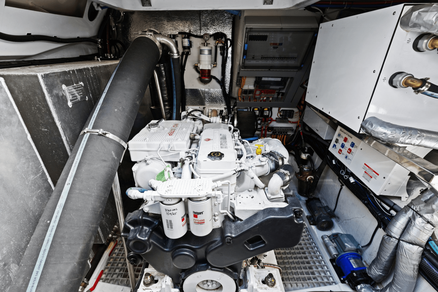 Slide: The Image of Aquila 54 Yacht 2023 - 28