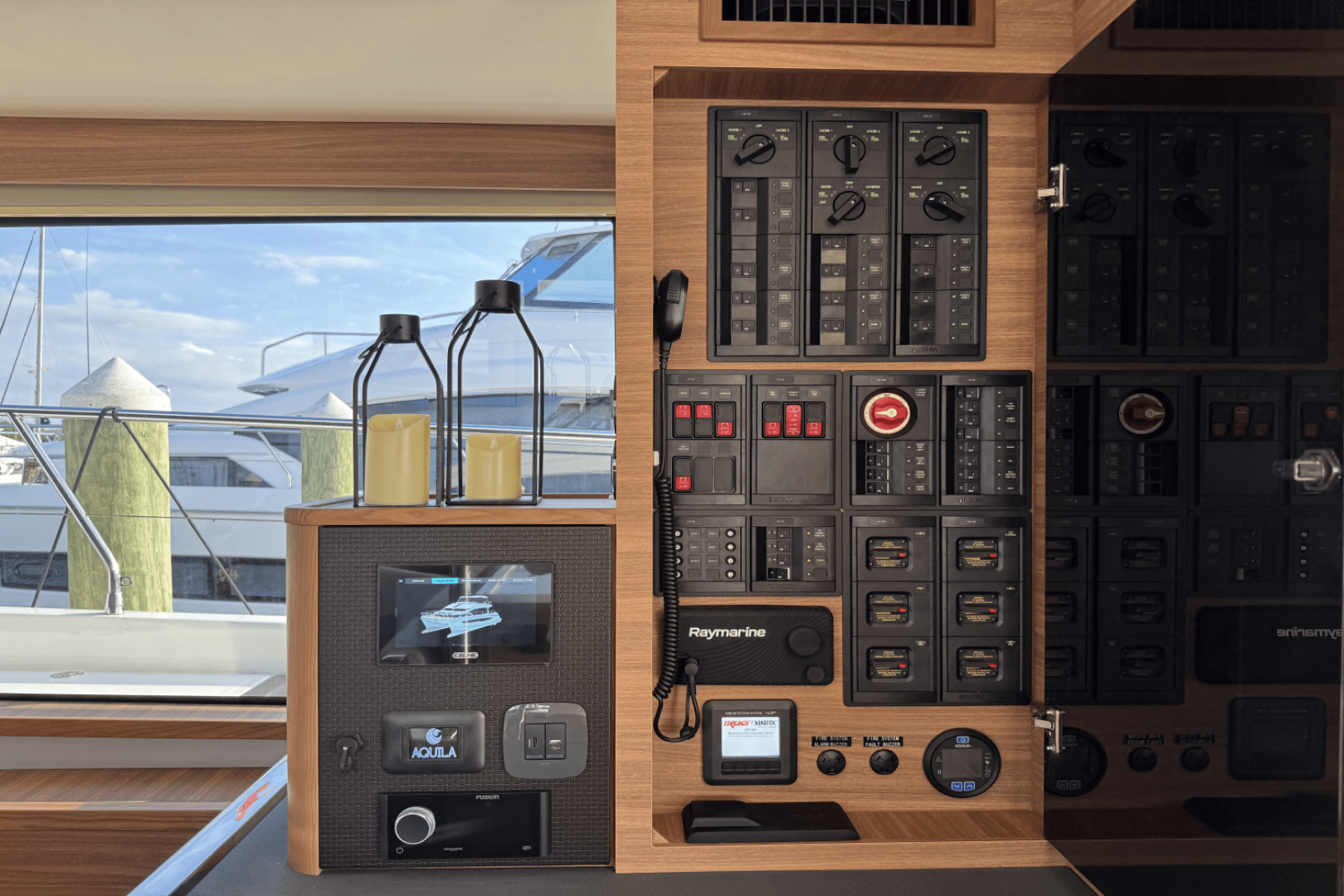Slide: The Image of Aquila 54 Yacht 2025 - 5045564