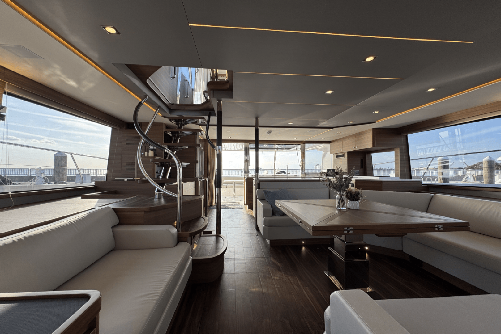 Slide: The Image of Aquila 54 Yacht 2025 - 5045585