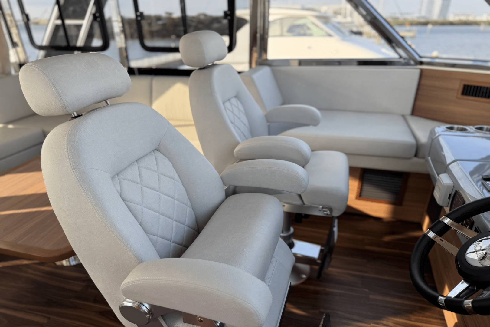 Slide: The Image of Aquila 54 Yacht 2025 - 5045589