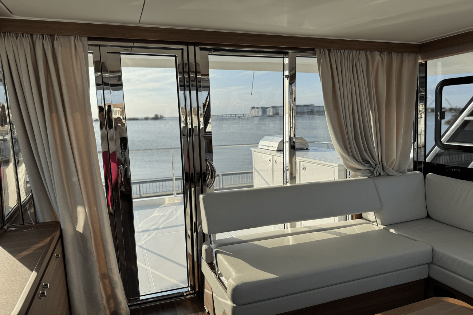Slide: The Image of Aquila 54 Yacht 2025 - 5045591