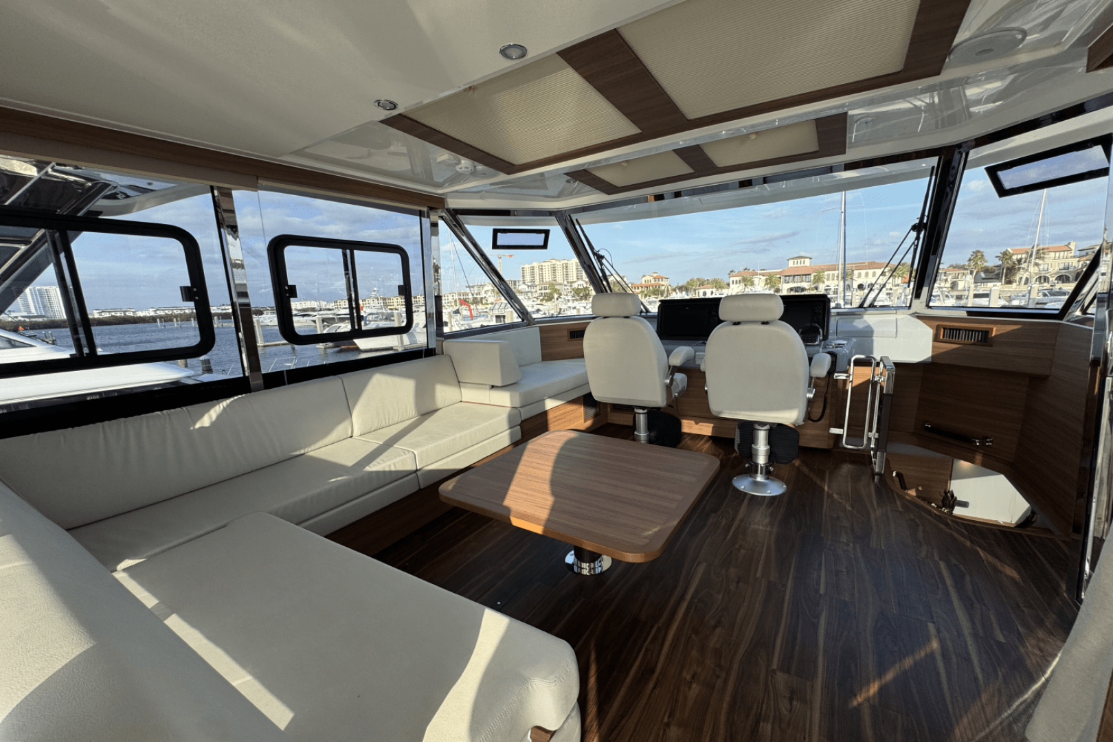 Slide: The Image of Aquila 54 Yacht 2025 - 5045597