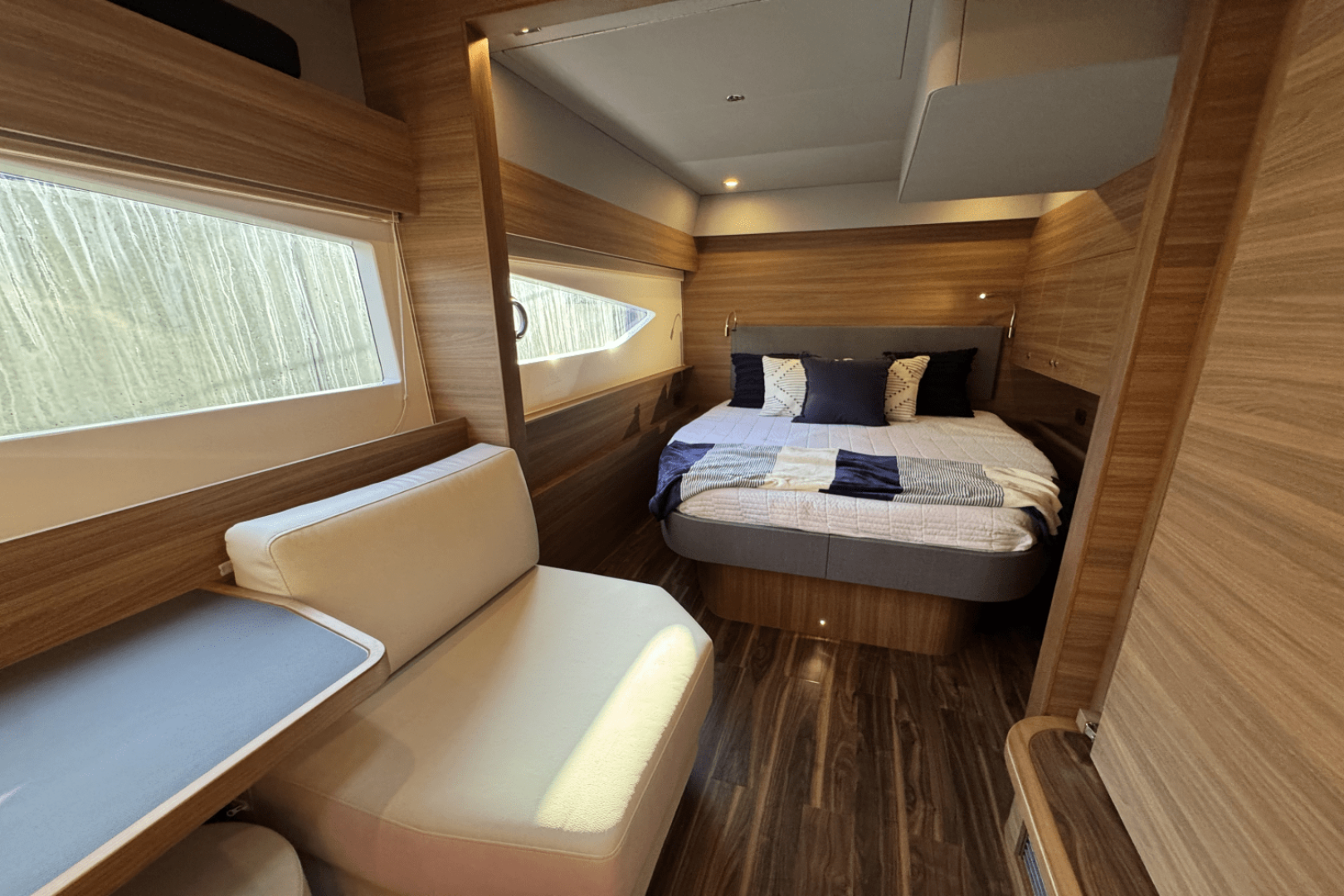 Slide: The Image of Aquila 54 Yacht 2025 - 5045601