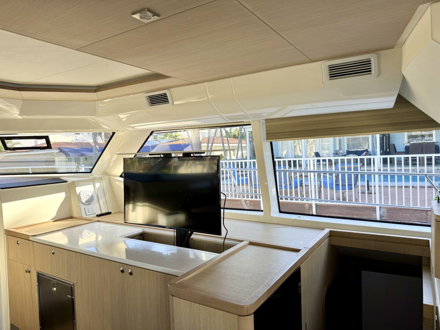 Slide: The Image of Aquila Power Catamaran 2022 - 5074919