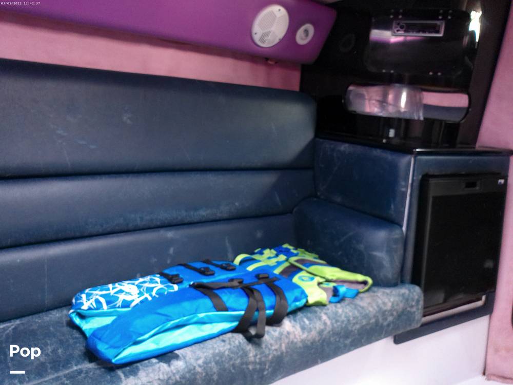 Slide: The Image of Bench Seat - 11088382