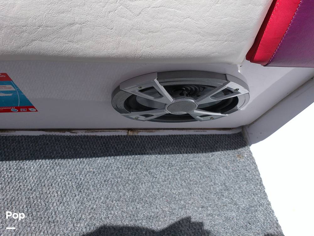 Slide: The Image of Exterior Speakers - 11088492