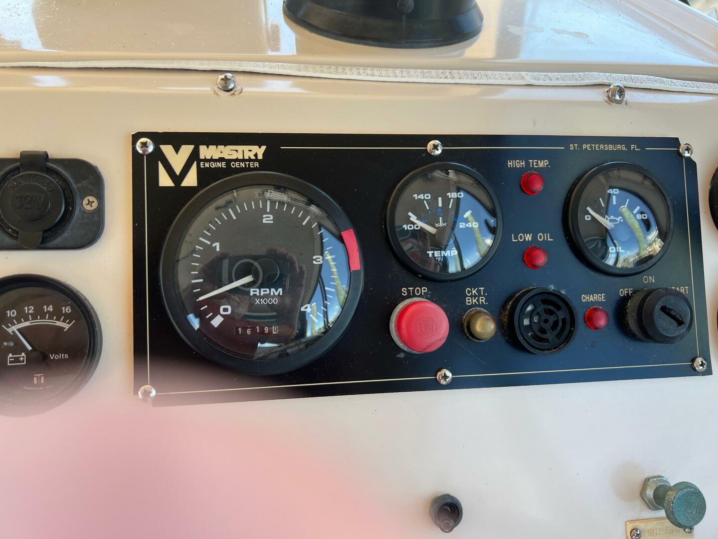 Slide: The Image of Atlas Acadia 25 1999 - 5492260