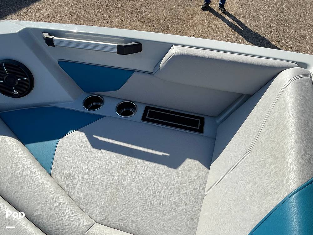Slide: The Image of Bow Passenger Seating With Storage - 69