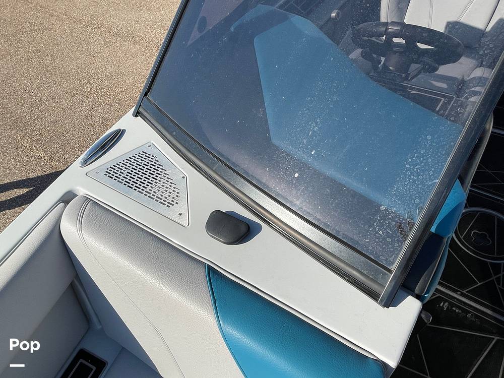Slide: The Image of Windshield - 71