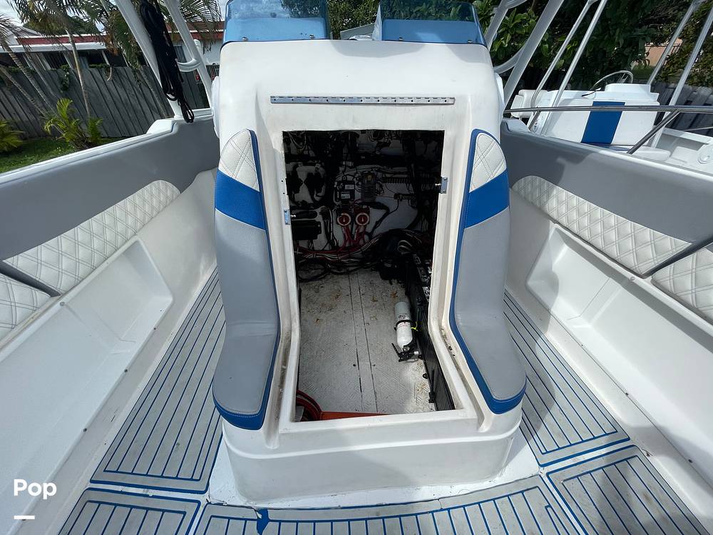Slide: The Image of Avance 33 2005 - 11535721