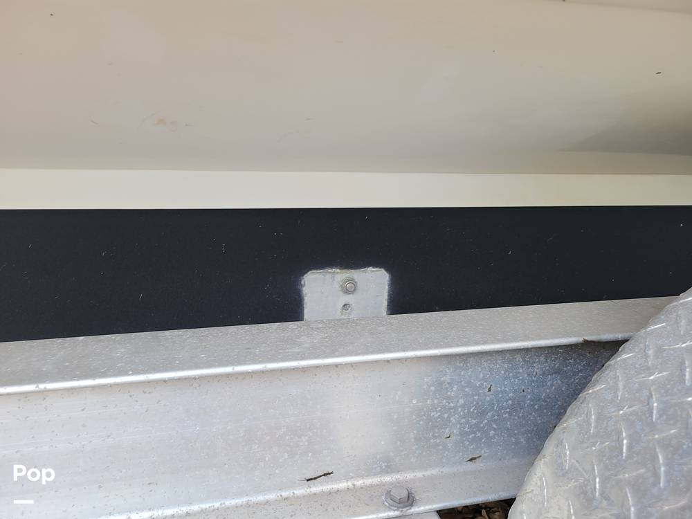 Slide: The Image of Avanti 33 2008 - 12108339