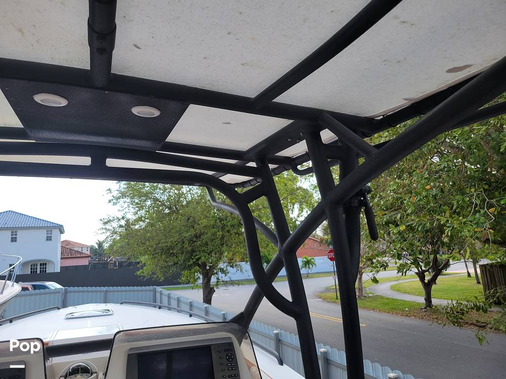 Slide: The Image of Avanti 33 2008 - 12108352