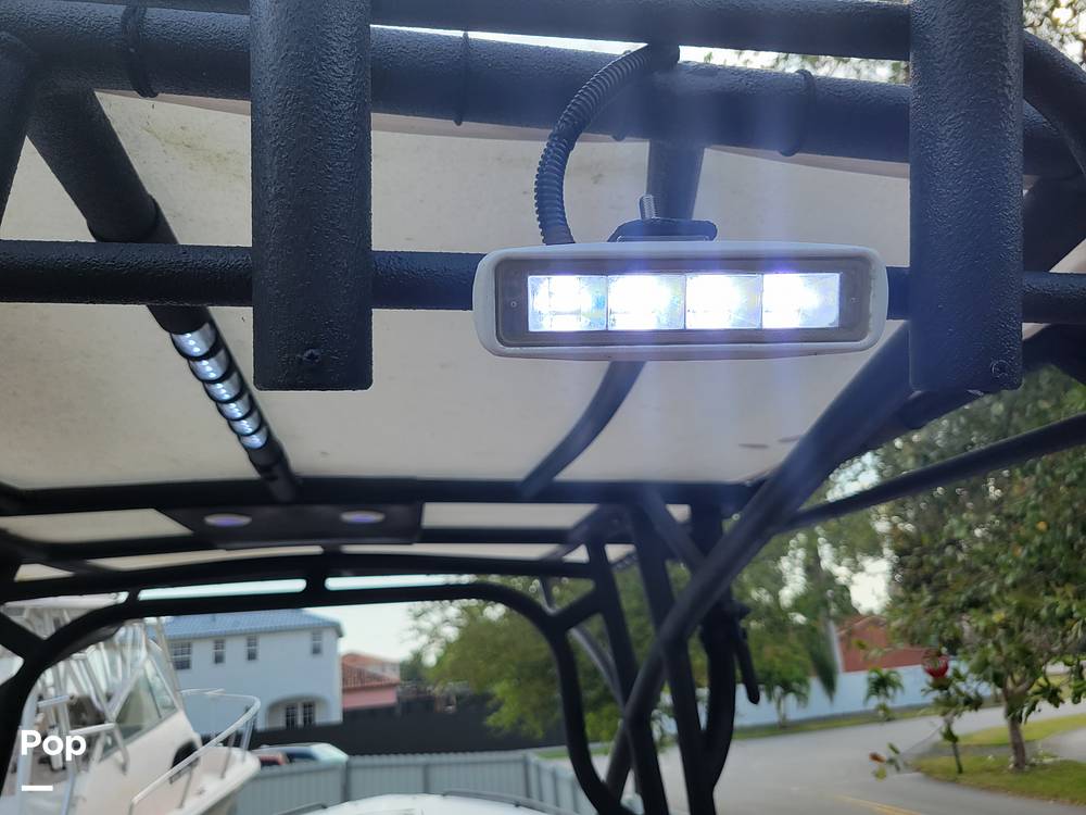 Slide: The Image of Avanti 33 2008 - 12108359