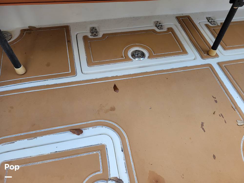 Slide: The Image of Avanti 33 2008 - 12108371