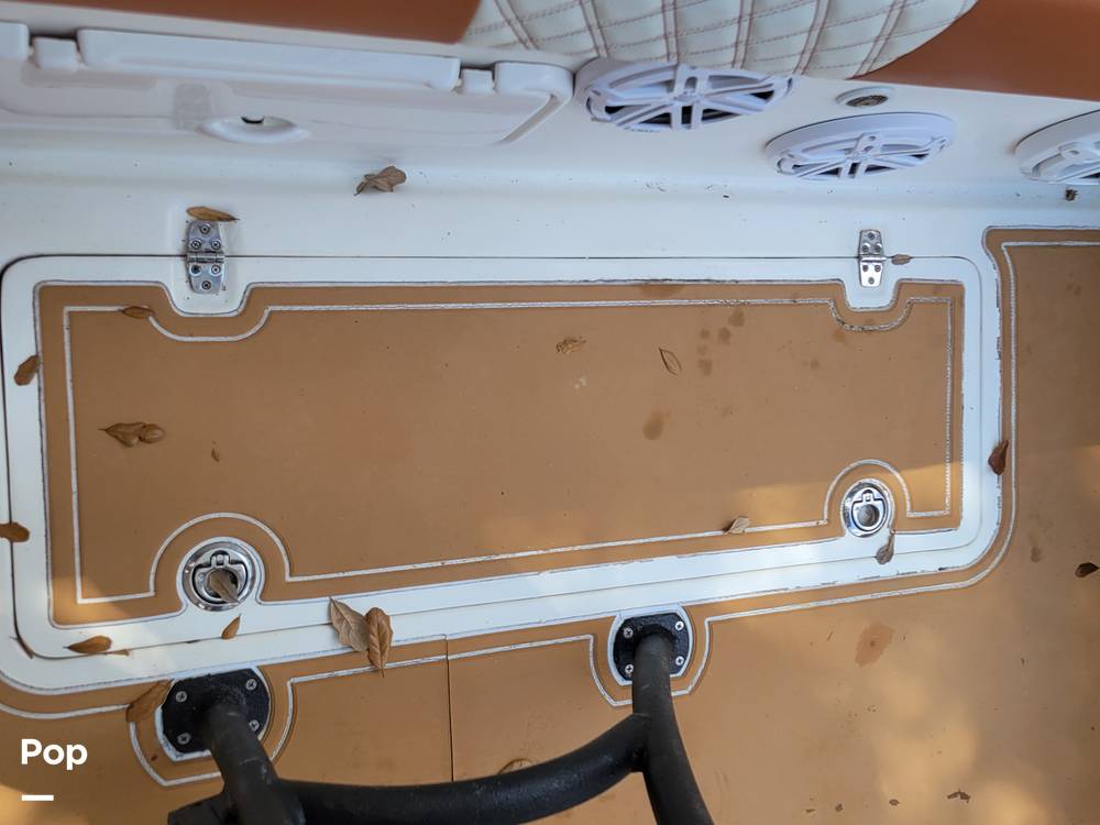 Slide: The Image of Avanti 33 2008 - 12108372