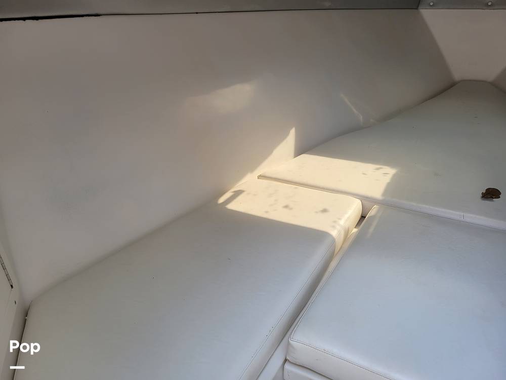 Slide: The Image of Avanti 33 2008 - 12108379